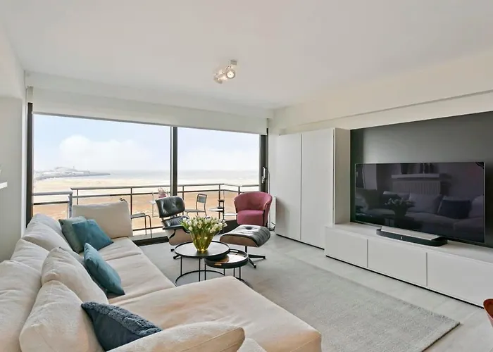 Huswell - Comfortable Apartment With Sea View & 2 Terraces